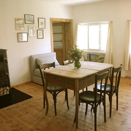 Birdsong Cottage - Peaceful Country Retreat Pauleni-Ciuc Bagian luar foto